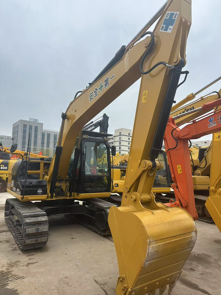 CATERPILLAR Second hand CAT Excavator 312D2 Hotsale - Crawler excavator: picture 1 CATERPILLAR Second hand CAT Excavator 312D2 Hotsale - Crawler excavator: picture 1