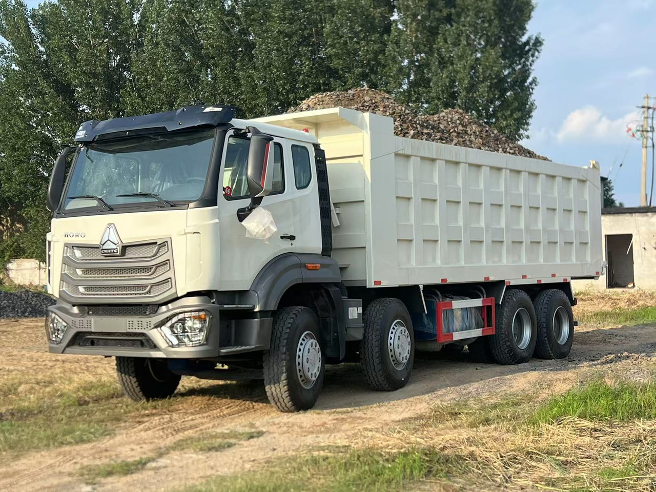 HOWO Used Dump Truck8*4 6*4 - Tipper: picture 1 HOWO Used Dump Truck8*4 6*4 - Tipper: picture 1