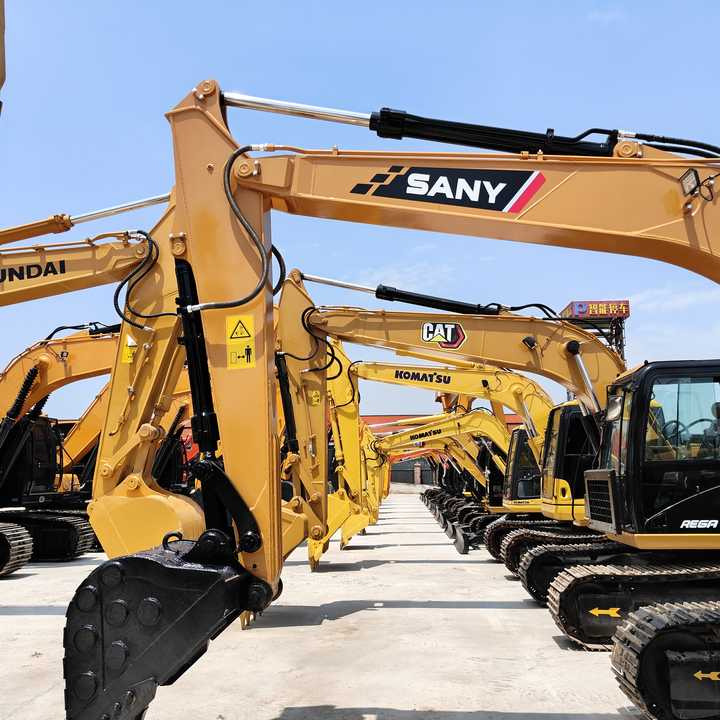 USED Chinese Brand Sany 155c Excavator with Good Condition for Sale - Excavator: picture 3 USED Chinese Brand Sany 155c Excavator with Good Condition for Sale - Excavator: picture 3