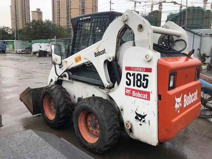 Used BobCat Bob Cat S185 Used Mini Skid Steer Wheel Loader Multifunctional Track Loaders Bobcat - Skid steer loader: picture 2 Used BobCat Bob Cat S185 Used Mini Skid Steer Wheel Loader Multifunctional Track Loaders Bobcat - Skid steer loader: picture 2