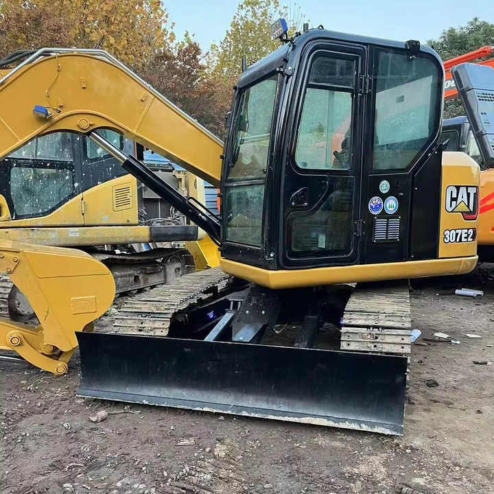 Used Caterpillar CAT 307E2 Crawler Mini Hydraulic Digger Second Hand Cat 307E2 Excavator - Mini excavator: picture 1 Used Caterpillar CAT 307E2 Crawler Mini Hydraulic Digger Second Hand Cat 307E2 Excavator - Mini excavator: picture 1