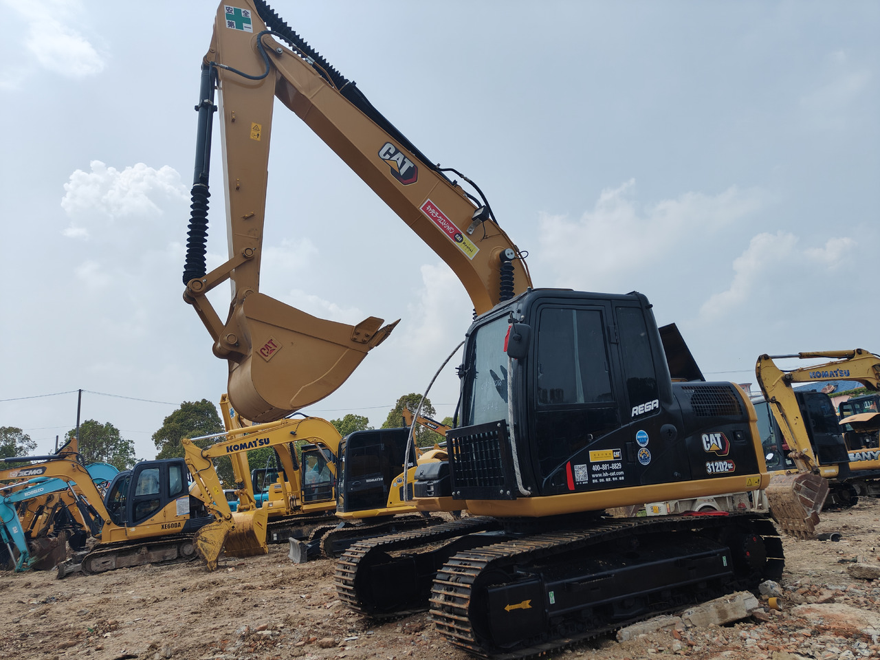 CATERPILLAR 312D - Mini excavator: picture 3 CATERPILLAR 312D - Mini excavator: picture 3