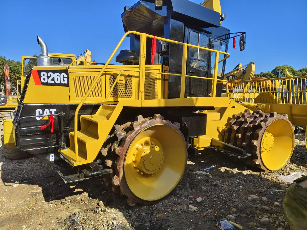 CATERPILLAR 826G - Road roller: picture 1 CATERPILLAR 826G - Road roller: picture 1