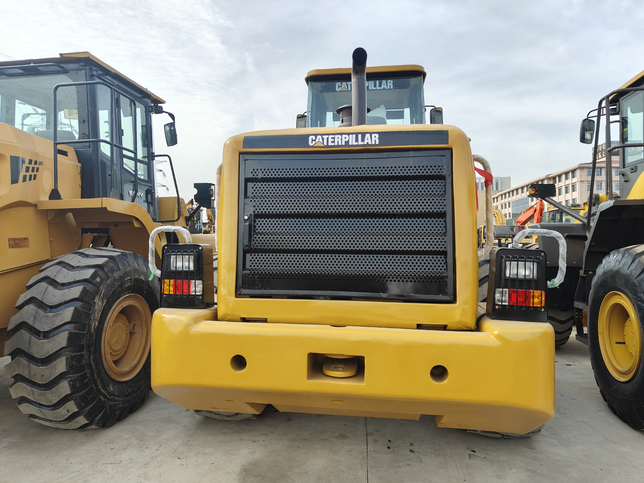 CATERPILLAR 966H - Wheel loader: picture 3 CATERPILLAR 966H - Wheel loader: picture 3
