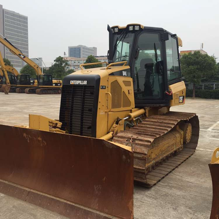CATERPILLAR D4K - Bulldozer: picture 5 CATERPILLAR D4K - Bulldozer: picture 5