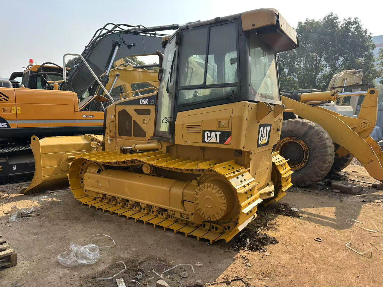 CATERPILLAR D5K - Bulldozer: picture 2 CATERPILLAR D5K - Bulldozer: picture 2