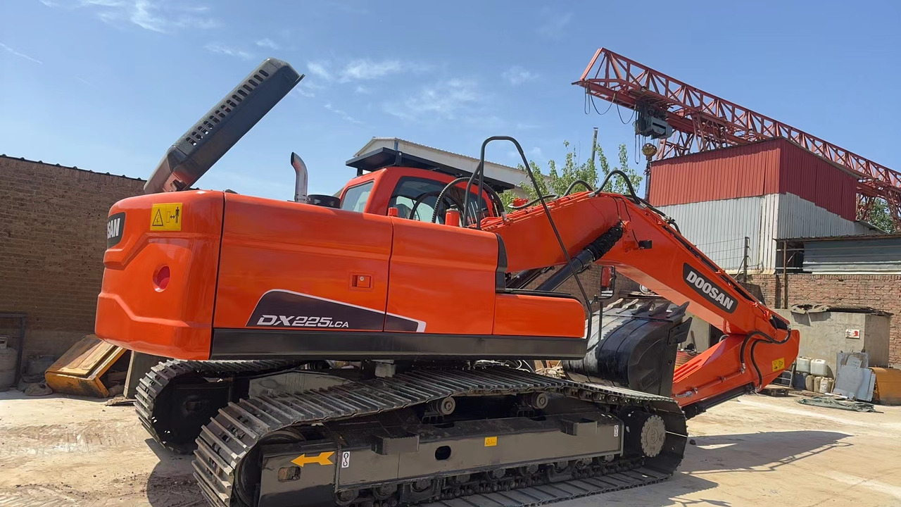 DOOSAN DX225LC-7 - Crawler excavator: picture 1 DOOSAN DX225LC-7 - Crawler excavator: picture 1