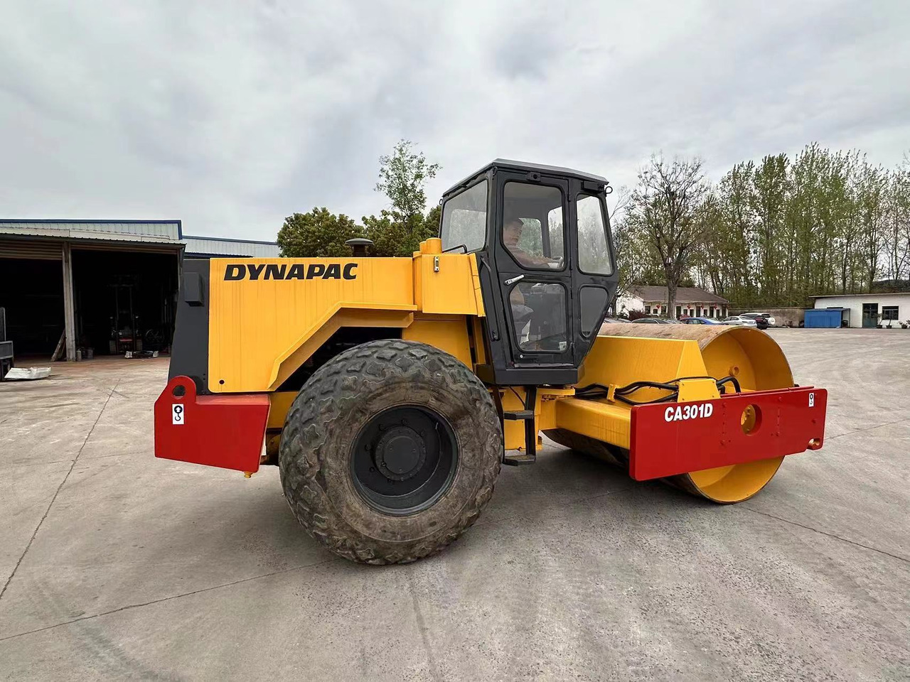 DYNAPAC CA301D - Road roller: picture 5 DYNAPAC CA301D - Road roller: picture 5