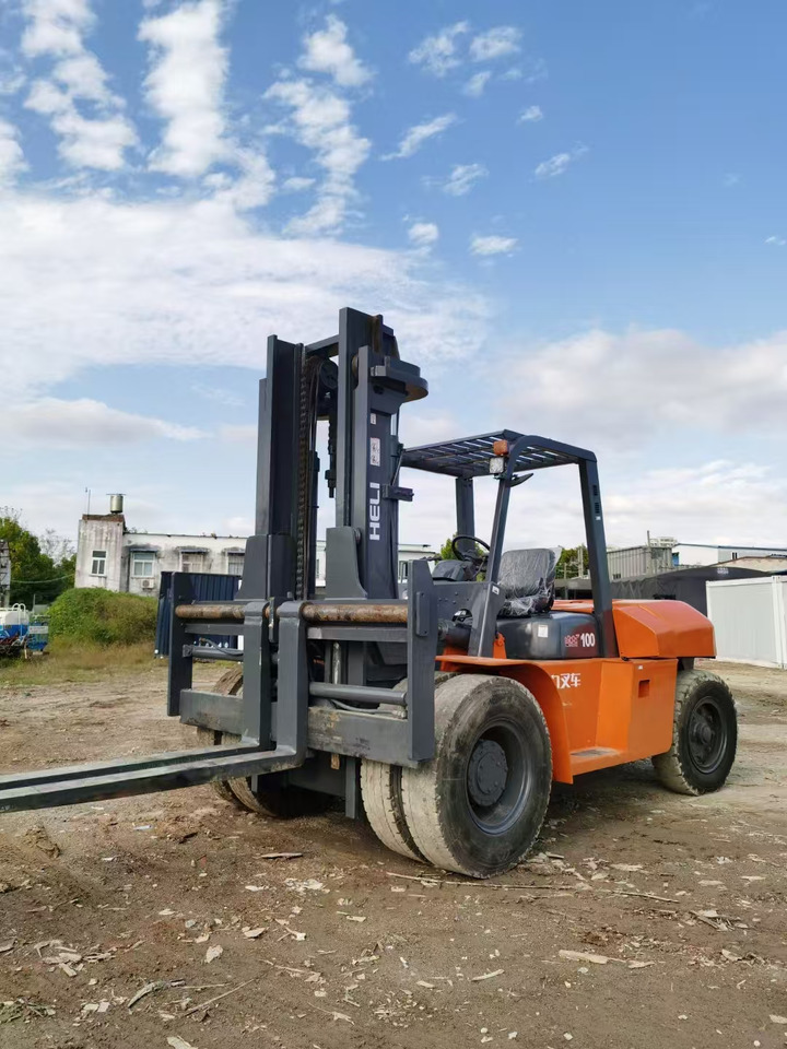 HELI 10-ton - Diesel forklift: picture 4 HELI 10-ton - Diesel forklift: picture 4