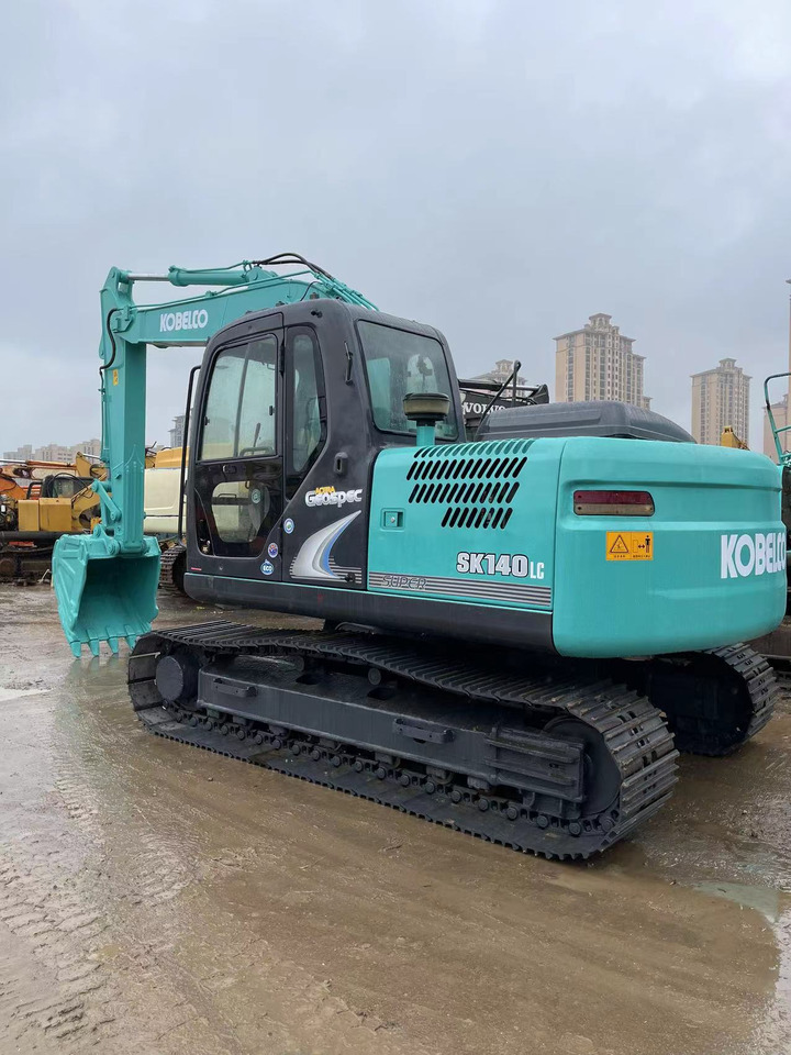 KOBELCO SK140 - Mini excavator: picture 1 KOBELCO SK140 - Mini excavator: picture 1