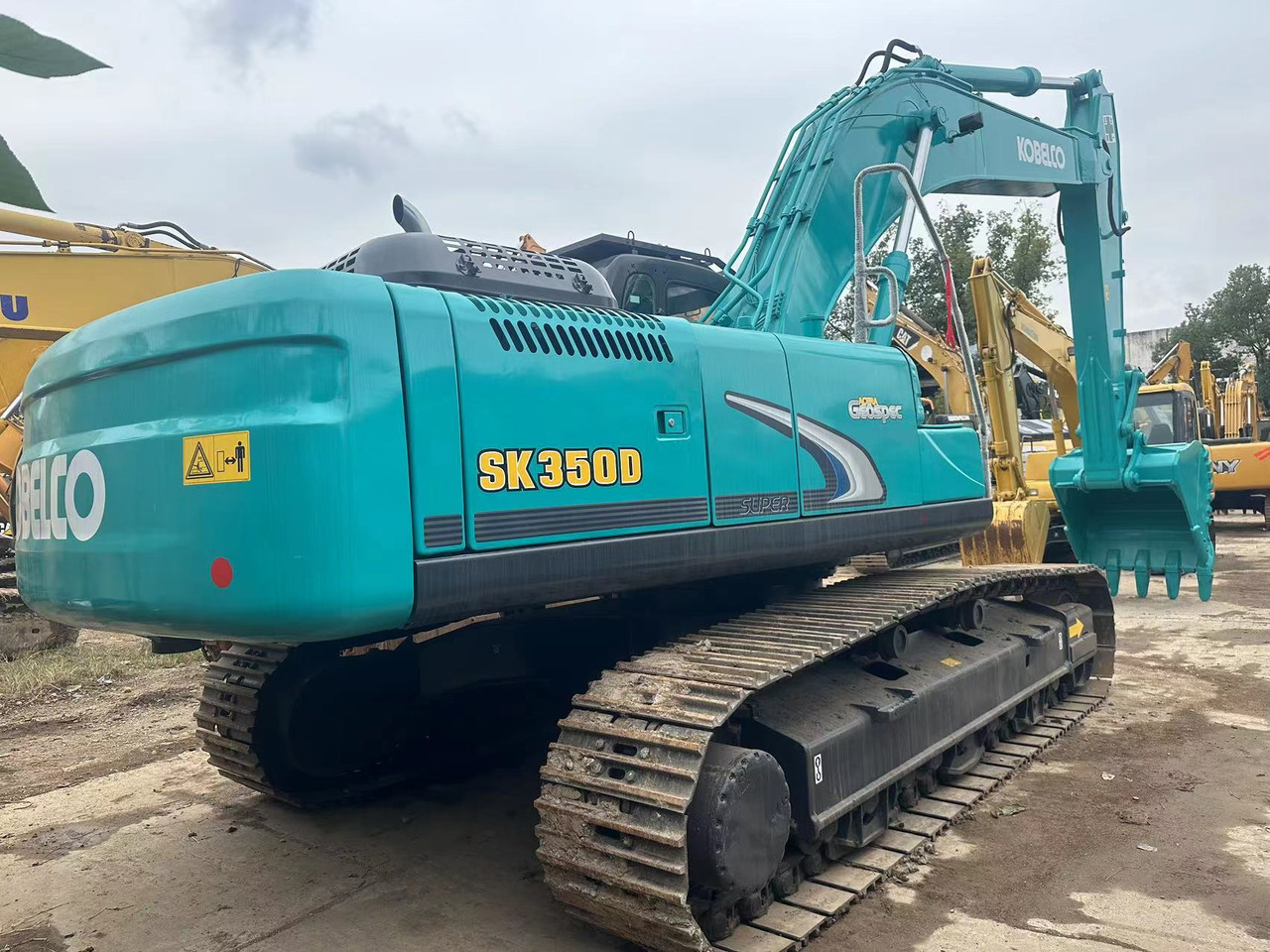KOBELCO SK350-10 - Mini excavator: picture 2 KOBELCO SK350-10 - Mini excavator: picture 2