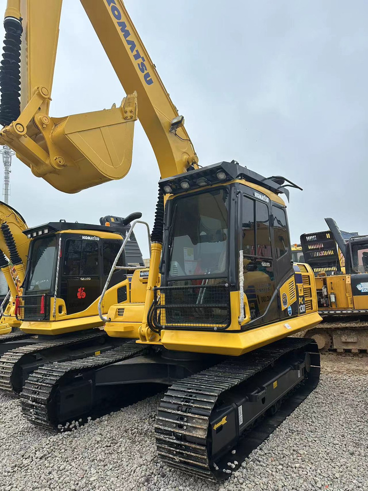 KOMATSU PC130-7 - Crawler excavator: picture 2 KOMATSU PC130-7 - Crawler excavator: picture 2