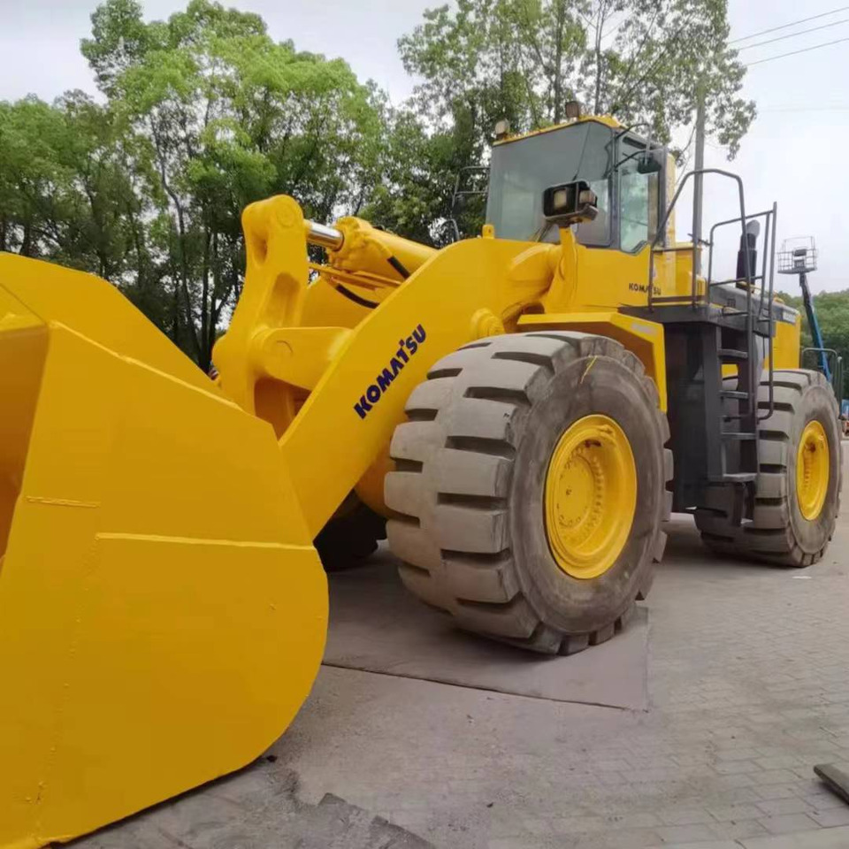 KOMATSU WA600-3 - Wheel loader: picture 2 KOMATSU WA600-3 - Wheel loader: picture 2
