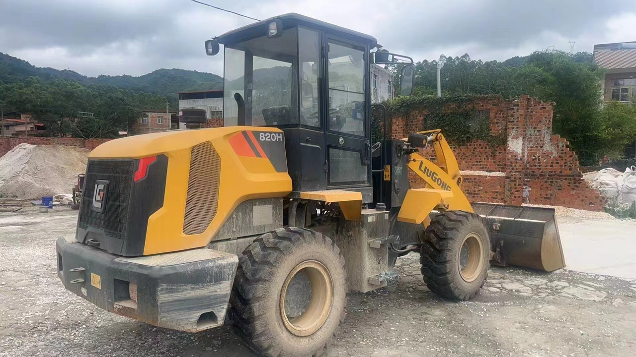 LIUGONG 820H - Wheel loader: picture 3 LIUGONG 820H - Wheel loader: picture 3