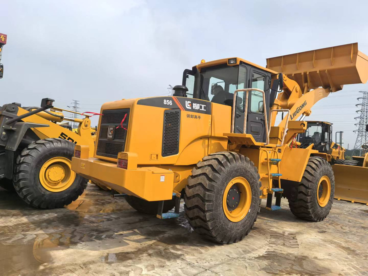 LIUGONG 856N - Wheel loader: picture 3 LIUGONG 856N - Wheel loader: picture 3