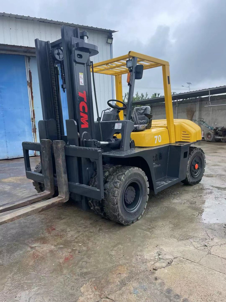 TCM FD70 - Diesel forklift: picture 3 TCM FD70 - Diesel forklift: picture 3