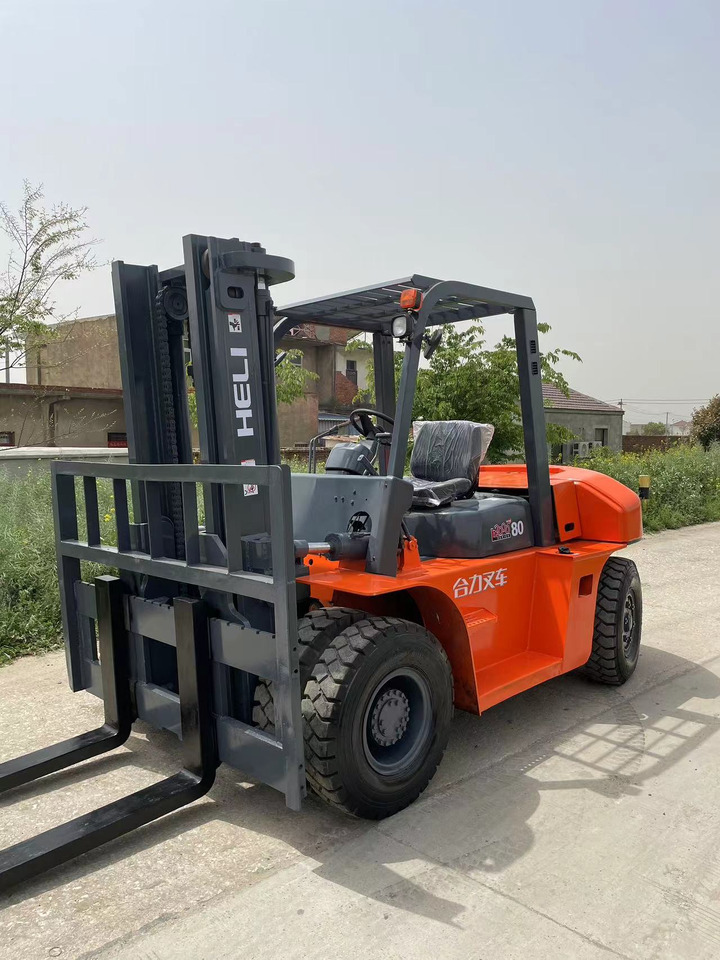TOYOTA 50 - Diesel forklift: picture 2 TOYOTA 50 - Diesel forklift: picture 2