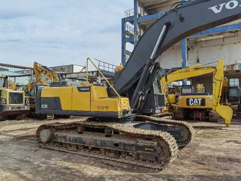 VOLVO EC290 - Crawler excavator: picture 3 VOLVO EC290 - Crawler excavator: picture 3