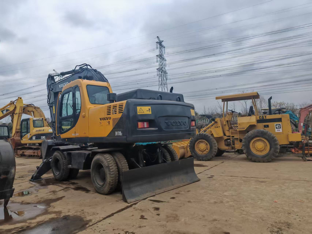 VOLVO EW170BLC - Wheel excavator: picture 1 VOLVO EW170BLC - Wheel excavator: picture 1