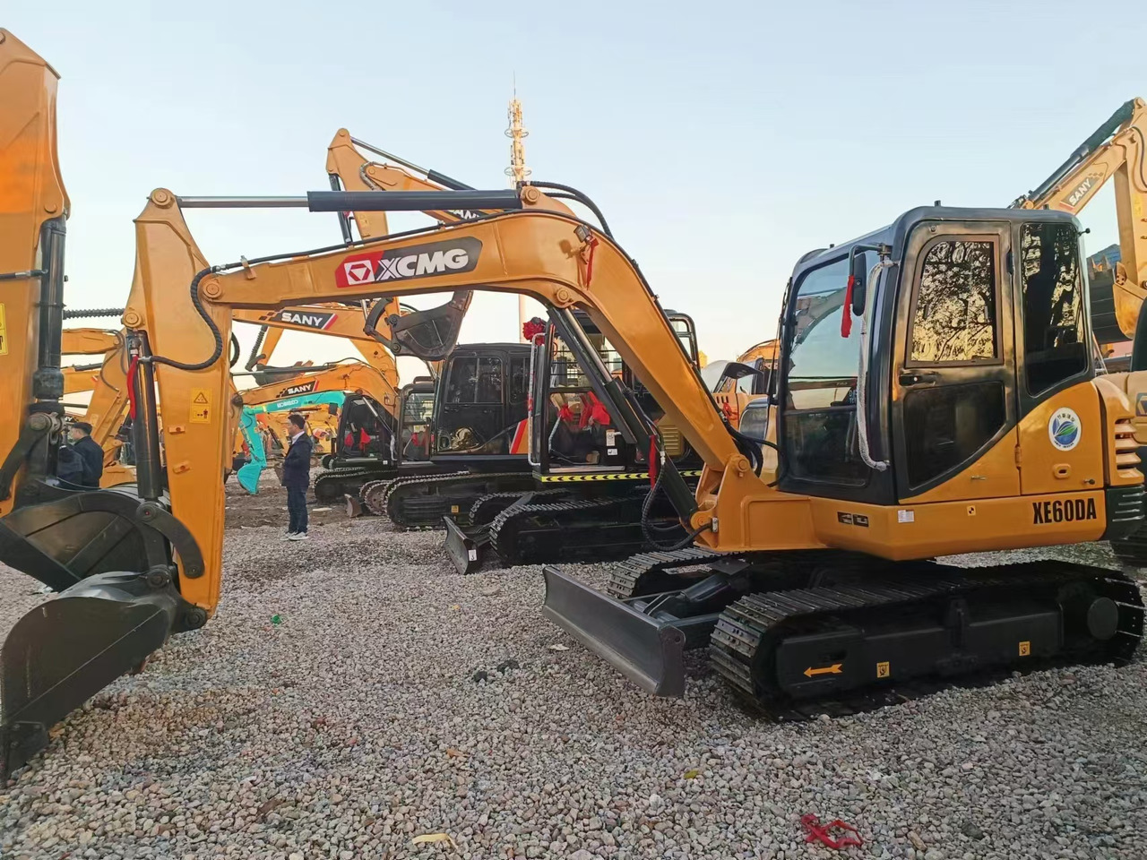 XCMG XE60DA - Crawler excavator: picture 3 XCMG XE60DA - Crawler excavator: picture 3