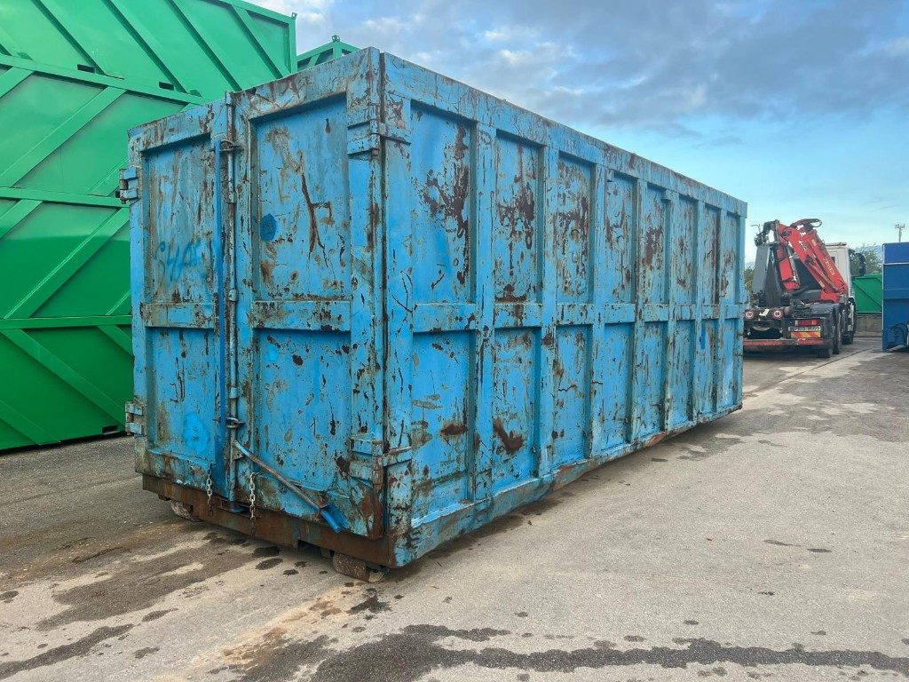 CONTAINER SCARRABILE USATO A CIELO APERTO - Roll-off container: picture 3 CONTAINER SCARRABILE USATO A CIELO APERTO - Roll-off container: picture 3