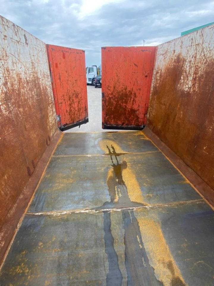 CONTAINER SCARRABILE USATO A CIELO APERTO - Roll-off container: picture 5 CONTAINER SCARRABILE USATO A CIELO APERTO - Roll-off container: picture 5