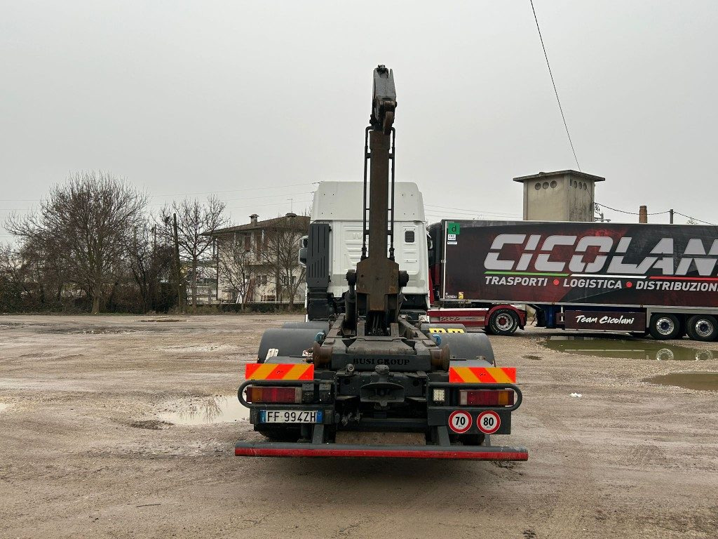 IVECO STRALIS 500 SCARRABILE - Hook lift truck: picture 4 IVECO STRALIS 500 SCARRABILE - Hook lift truck: picture 4