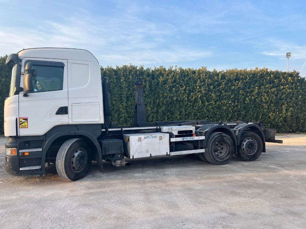SCANIA R480 SCARRABILE - Hook lift truck: picture 2 SCANIA R480 SCARRABILE - Hook lift truck: picture 2