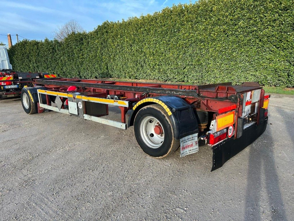 ZORZI RIMORCHIO ZORZI 20 R073 SCARRABILE PNEUMATICO - Roll-off/ Skip trailer: picture 2 ZORZI RIMORCHIO ZORZI 20 R073 SCARRABILE PNEUMATICO - Roll-off/ Skip trailer: picture 2