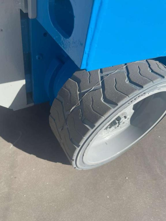 Genie GS-1932 leasing Genie GS-1932: picture 7 Genie GS-1932 leasing Genie GS-1932: picture 7