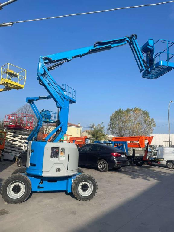Genie Z34/22 IC - Articulated boom: picture 1 Genie Z34/22 IC - Articulated boom: picture 1