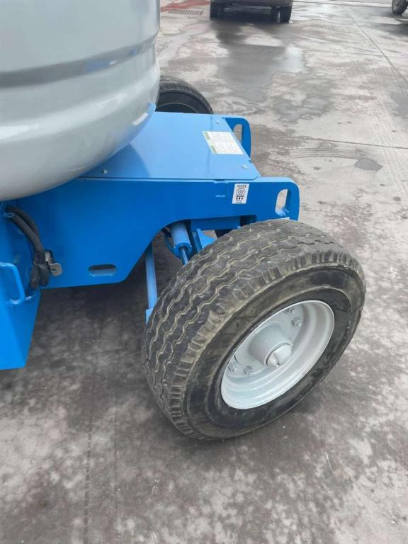 Genie Z45/25 - Articulated boom: picture 2 Genie Z45/25 - Articulated boom: picture 2