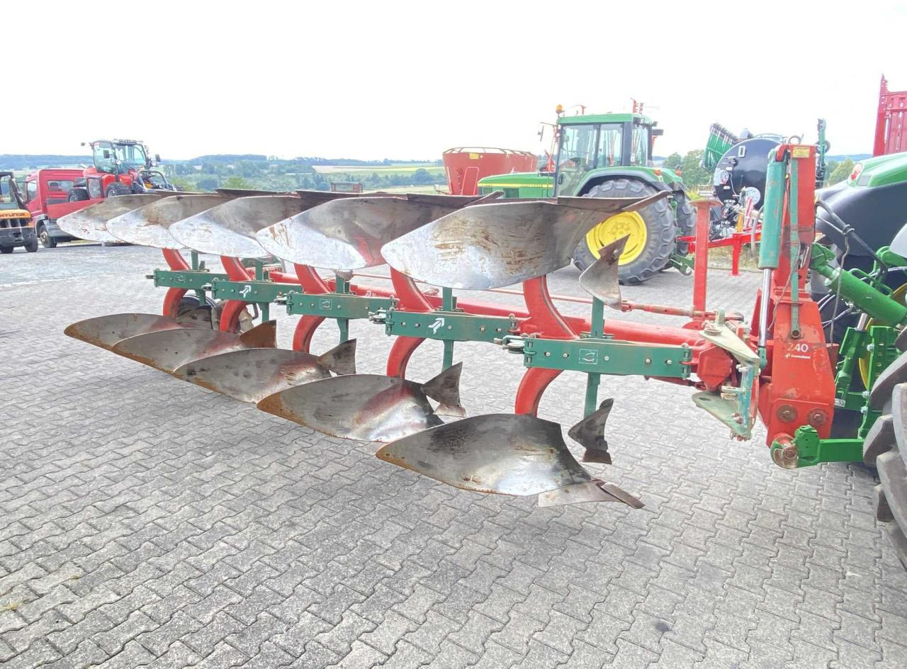 Kverneland F 240 - 9 - Plow: picture 1 Kverneland F 240 - 9 - Plow: picture 1