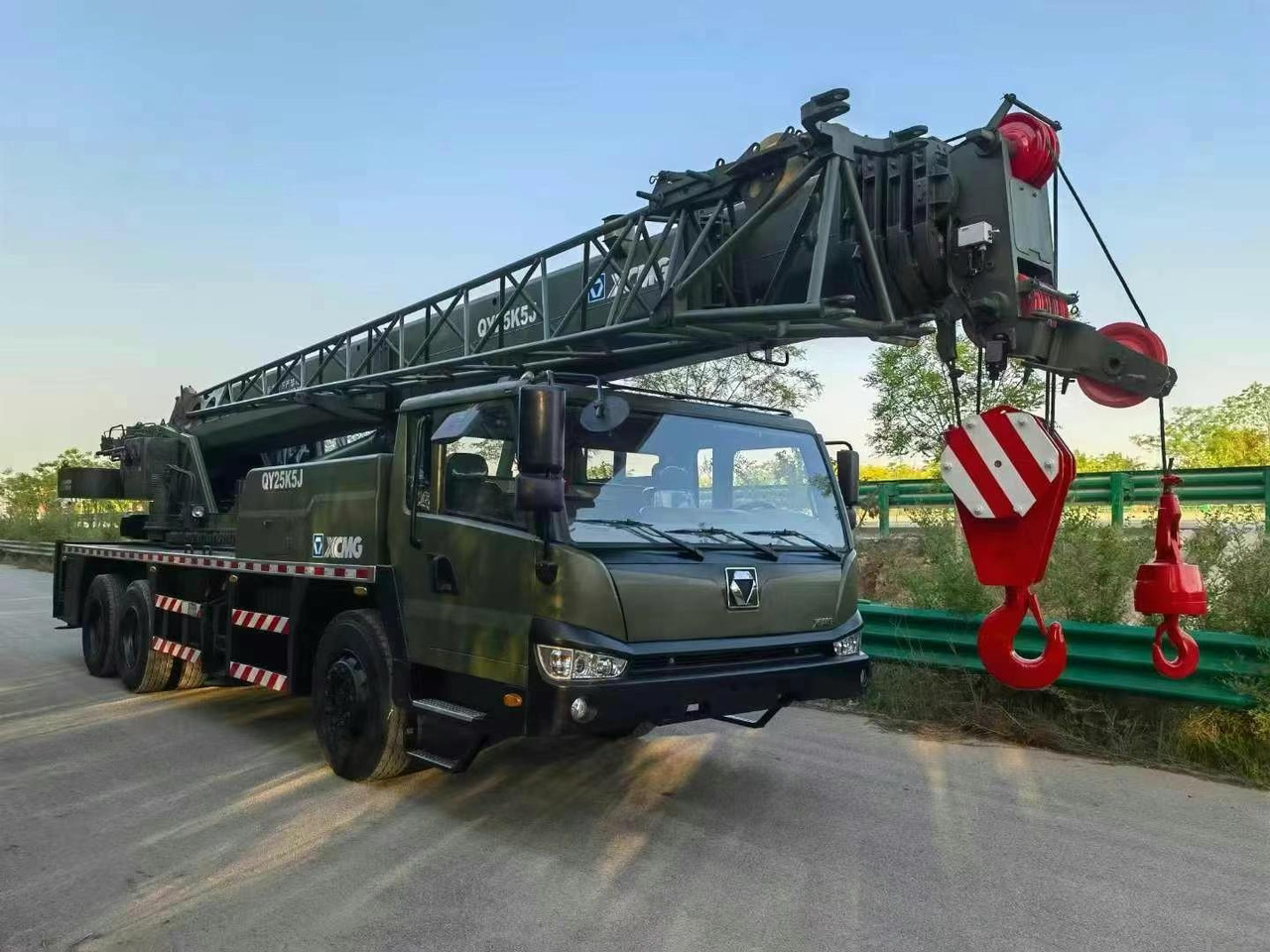 XCMG QY25K5-1 25 ton truck crane - Mobile crane: picture 2 XCMG QY25K5-1 25 ton truck crane - Mobile crane: picture 2
