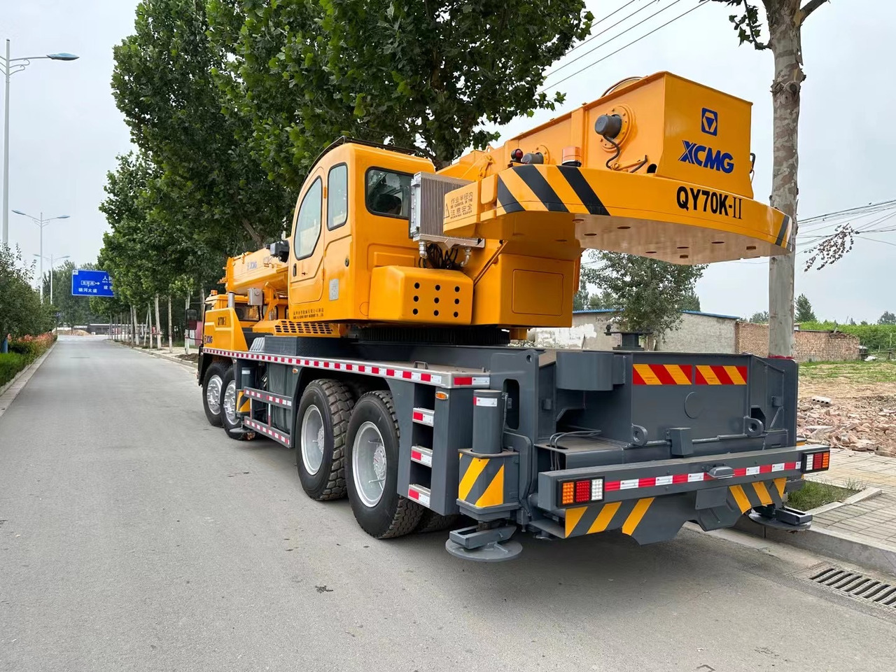 XCMG QY70K - Mobile crane: picture 2 XCMG QY70K - Mobile crane: picture 2