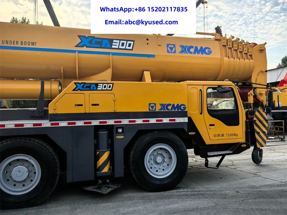 XCMG XCT300 XCA300 QAY300 XCA350 300Ton 350ton 260ton 250ton 220ton 240ton 200ton 180ton 160t 150ton 130ton 120ton 100ton - All terrain crane: picture 4 XCMG XCT300 XCA300 QAY300 XCA350 300Ton 350ton 260ton 250ton 220ton 240ton 200ton 180ton 160t 150ton 130ton 120ton 100ton - All terrain crane: picture 4