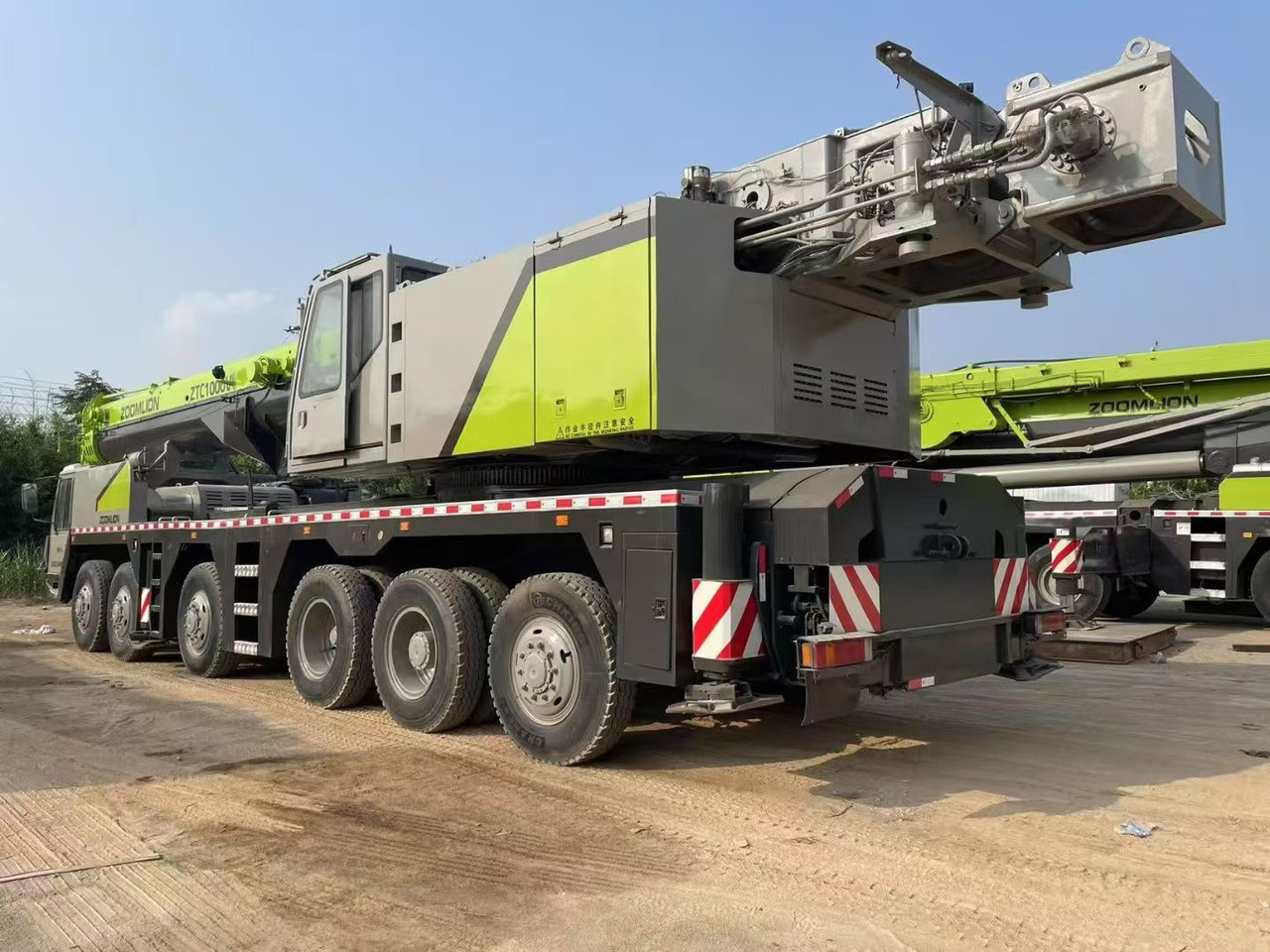 ZOOMLION ZTC1000V ZTC1100V ZTC1500V 100T 110T 150T Used truck crane - Mobile crane: picture 4 ZOOMLION ZTC1000V ZTC1100V ZTC1500V 100T 110T 150T Used truck crane - Mobile crane: picture 4