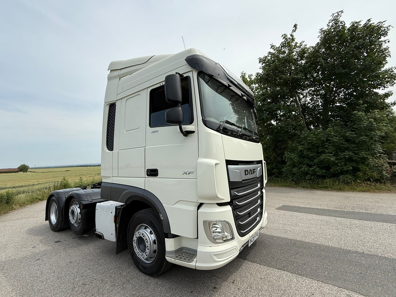 DAF XF 105 480 RHD - Tractor unit: picture 4 DAF XF 105 480 RHD - Tractor unit: picture 4