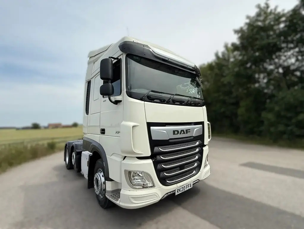 DAF XF 105 (FFA) - Tractor unit: picture 1 DAF XF 105 (FFA) - Tractor unit: picture 1