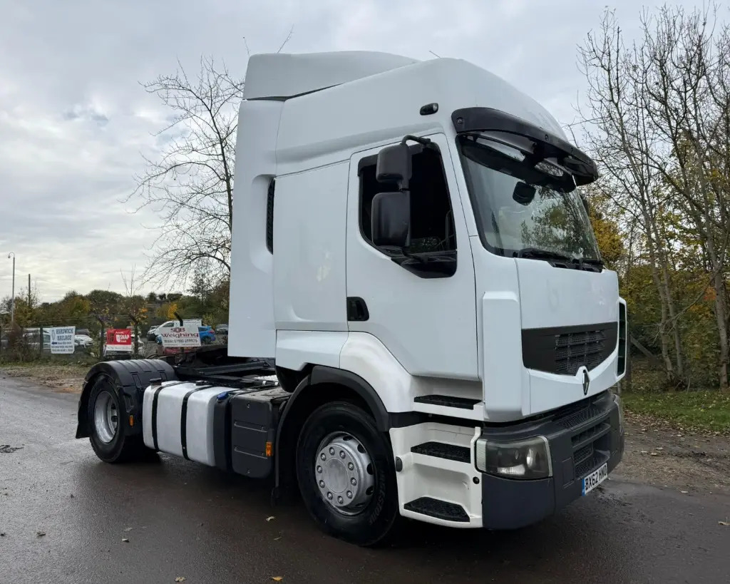 Renault Premium 440 DXi - RHD - Tractor unit: picture 5 Renault Premium 440 DXi - RHD - Tractor unit: picture 5