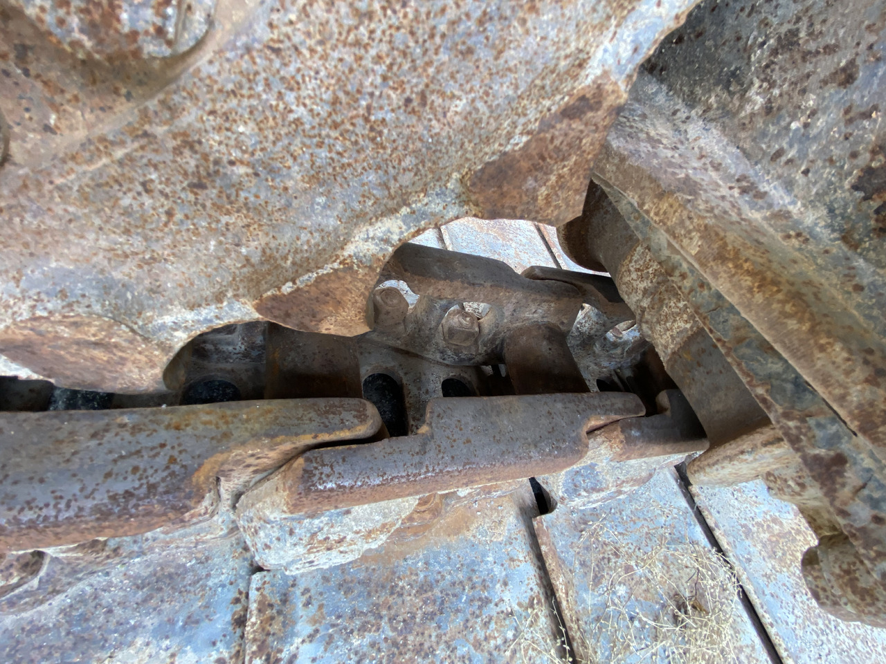 Crawler excavator JCB JS 210: picture 8 Crawler excavator JCB JS 210: picture 8