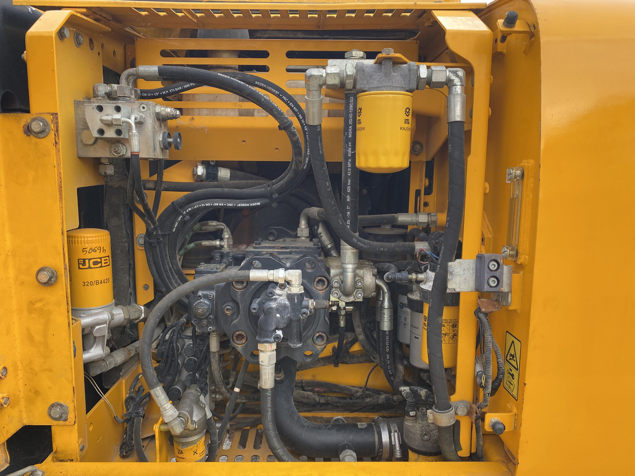 Crawler excavator JCB JS 210: picture 16 Crawler excavator JCB JS 210: picture 16