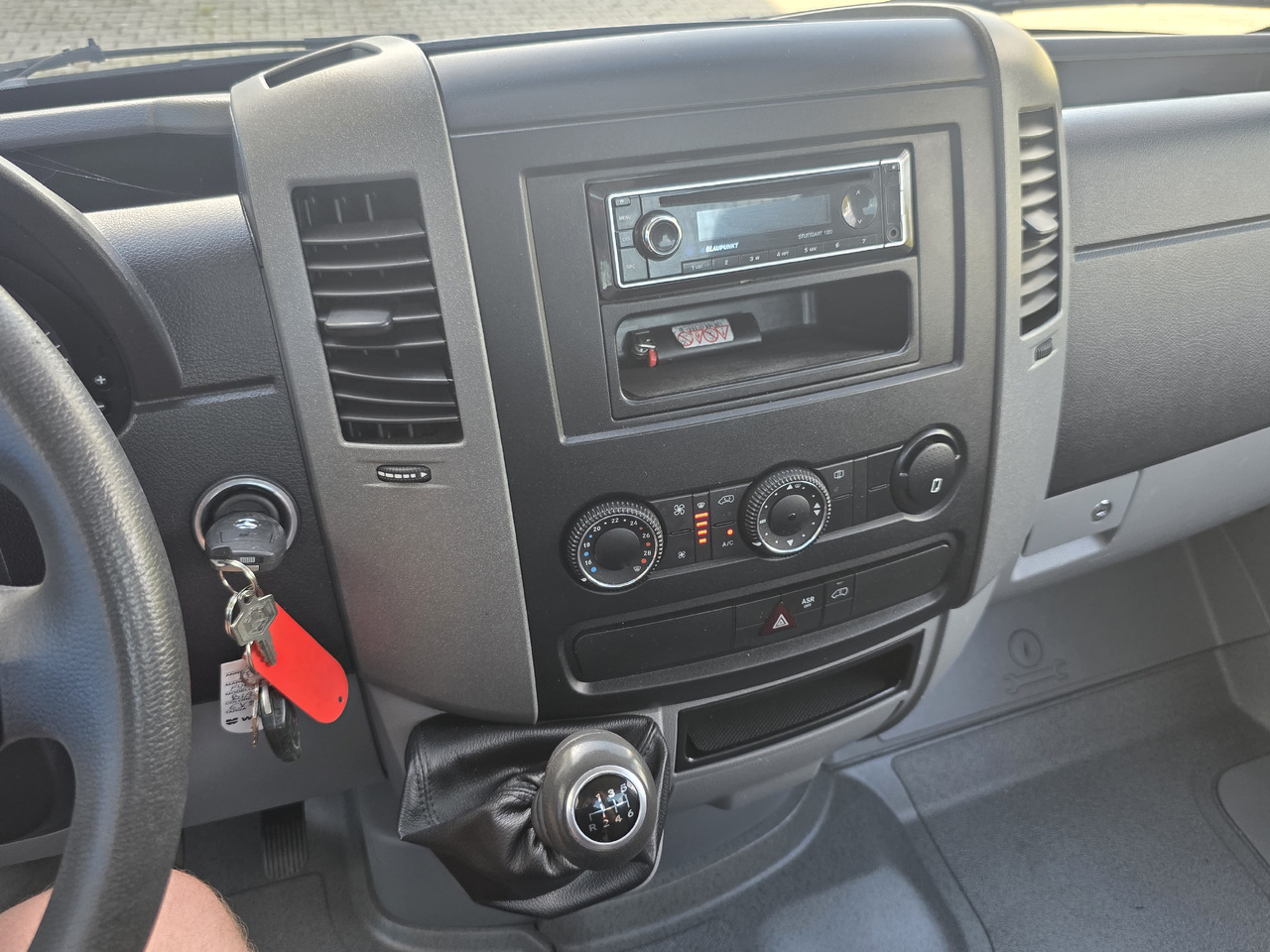 Tipper van MERCEDES-BENZ Sprinter 419 CDI Wywrotka 4.50 M ! Kiper 3-Stronny ! Klima ! 3.0 CDI  * 190 Km !: picture 29