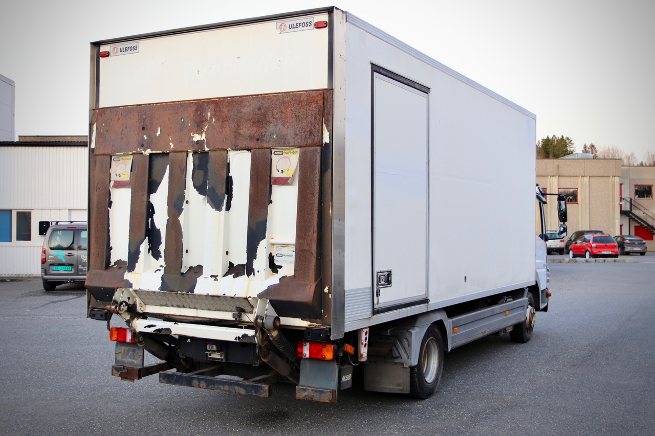 MERCEDES-BENZ Attego - Box truck: picture 5 MERCEDES-BENZ Attego - Box truck: picture 5