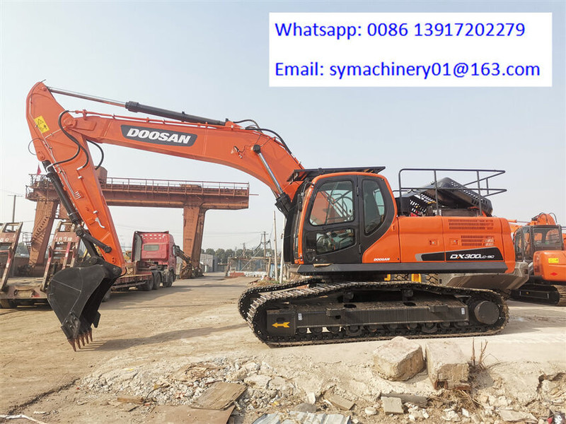 Doosan DX300LC-9C - Crawler excavator: picture 3 Doosan DX300LC-9C - Crawler excavator: picture 3
