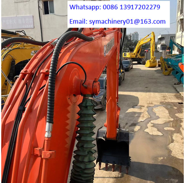 Hitachi ZX120 - Mini excavator: picture 4 Hitachi ZX120 - Mini excavator: picture 4