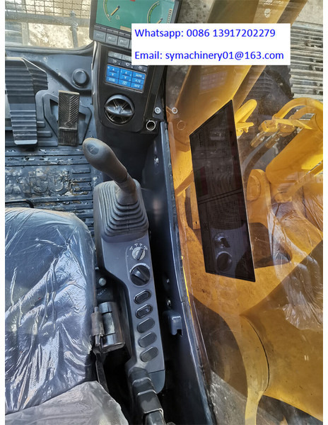 Komatsu PC220-8N1 - Crawler excavator: picture 5 Komatsu PC220-8N1 - Crawler excavator: picture 5