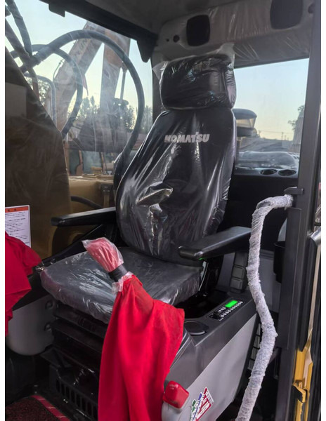 Komatsu PC240LC-8 leasing Komatsu PC240LC-8: picture 14 Komatsu PC240LC-8 leasing Komatsu PC240LC-8: picture 14