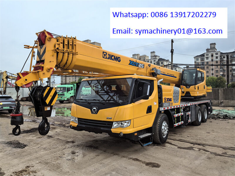 XCMG XCT25   QY25  QY50  QY70 - All terrain crane: picture 1 XCMG XCT25   QY25  QY50  QY70 - All terrain crane: picture 1