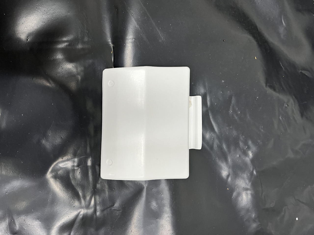 Komplet zaślepek zderzak tył MAN Lions Coach Euro 6 MAN Lion’s Coach Euro 6, po 2018 - Bumper for Coach: picture 5 Komplet zaślepek zderzak tył MAN Lions Coach Euro 6 MAN Lion’s Coach Euro 6, po 2018 - Bumper for Coach: picture 5